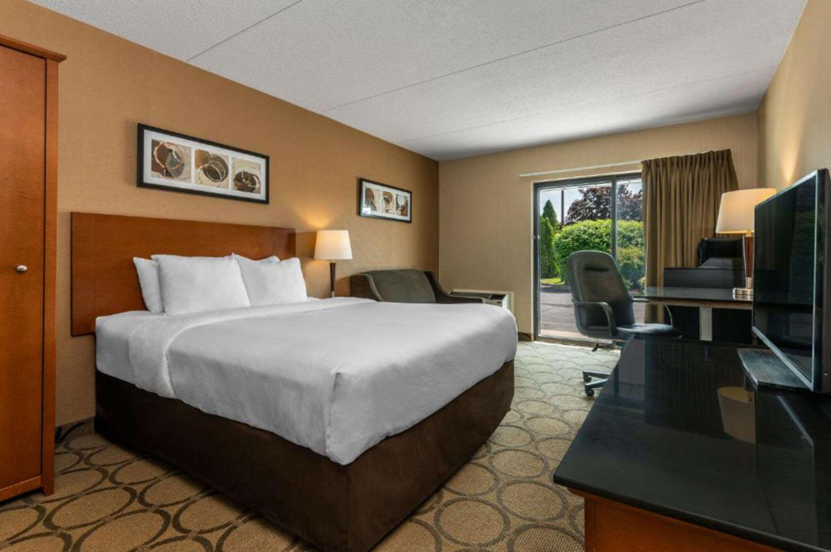 Comfort Inn Orillia Ngoại thất bức ảnh