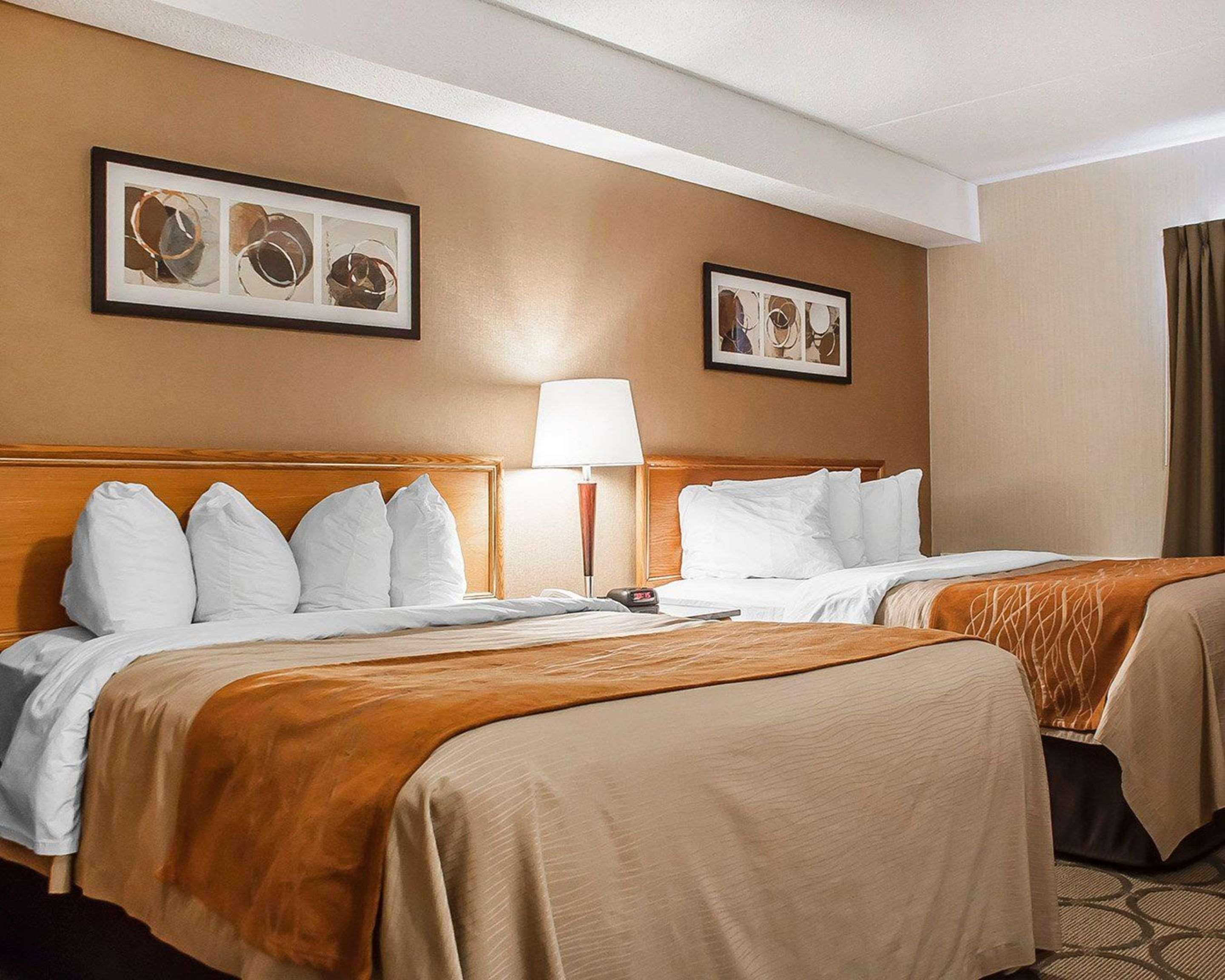 Comfort Inn Orillia Ngoại thất bức ảnh