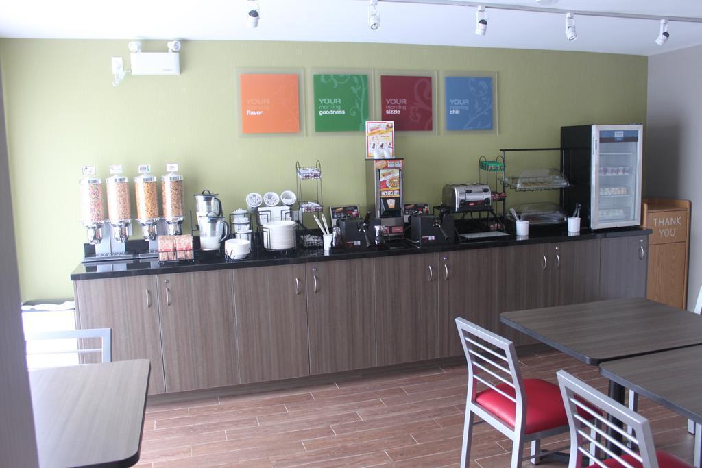 Comfort Inn Orillia Ngoại thất bức ảnh