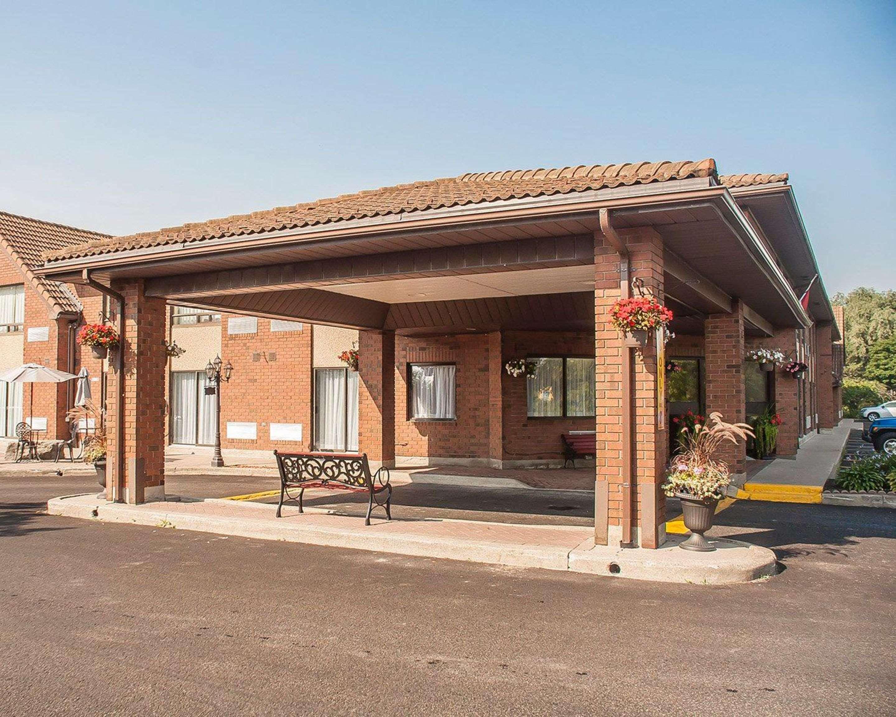 Comfort Inn Orillia Ngoại thất bức ảnh