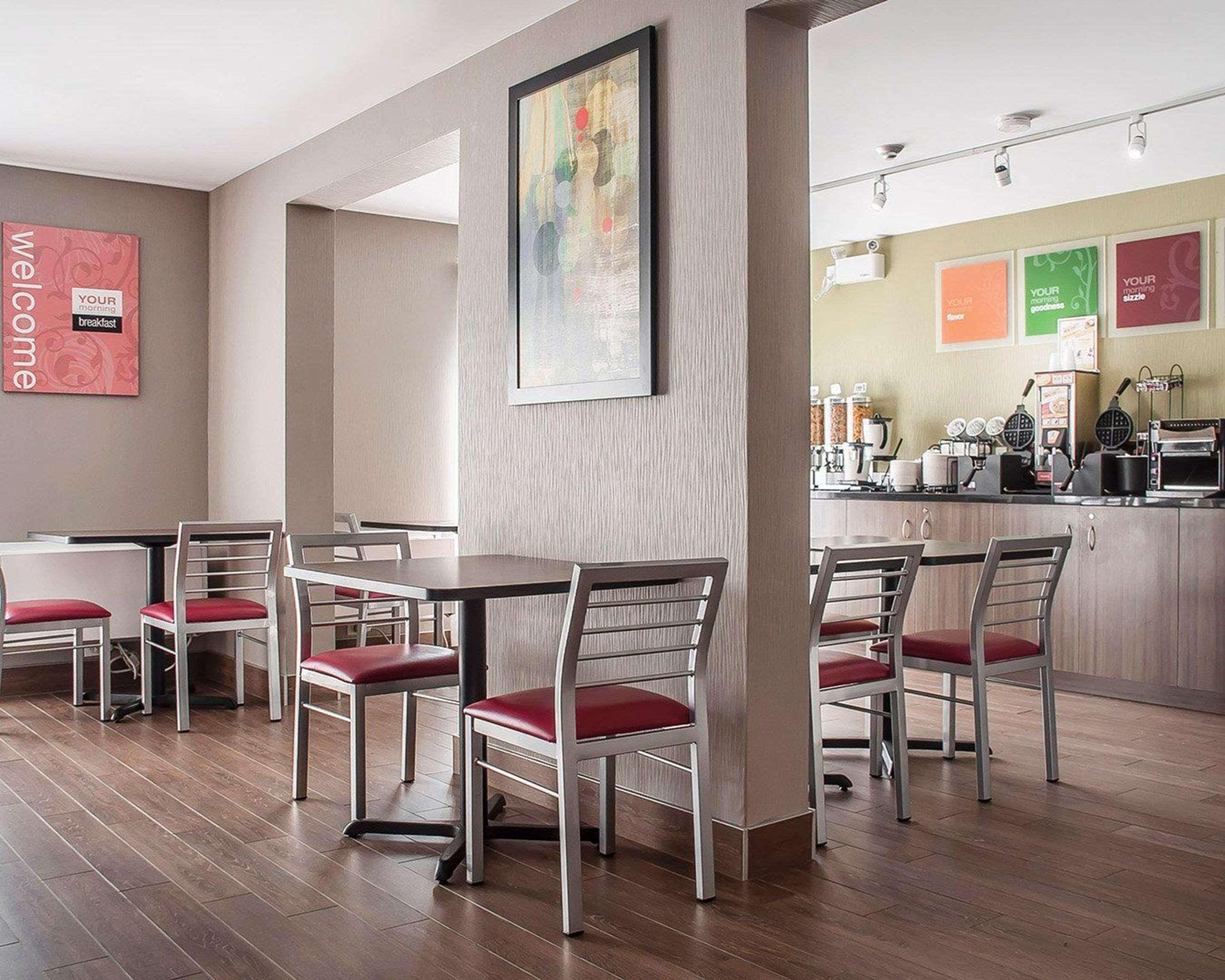 Comfort Inn Orillia Ngoại thất bức ảnh